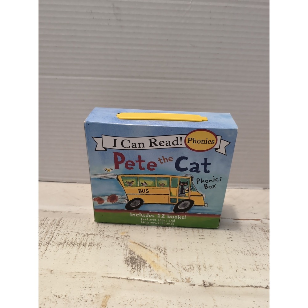 Pete the Cat 12-Book Box Phonics Set Fun! Featuring Short and Long Vowel Sounds